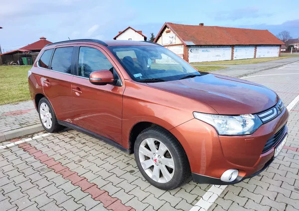 mitsubishi outlander szczytna Mitsubishi Outlander cena 53000 przebieg: 177000, rok produkcji 2012 z Szczytna